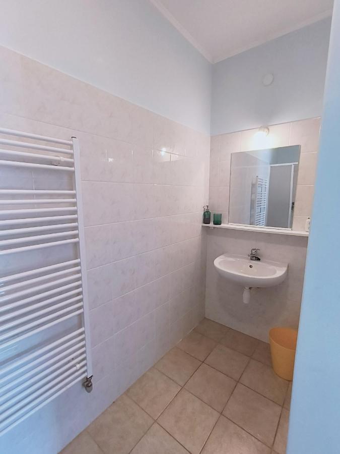 Cozy Room With Garden In Μπρατισλάβα Εξωτερικό φωτογραφία