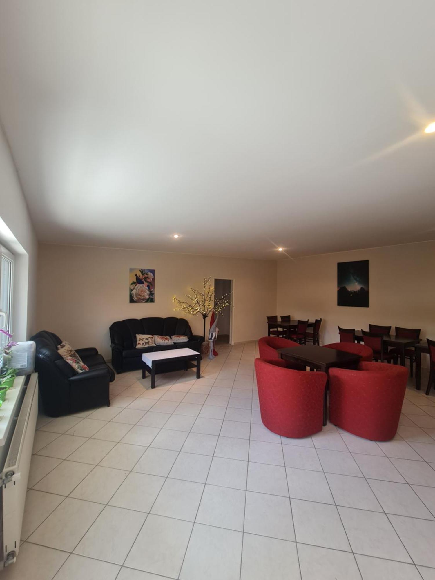 Cozy Room With Garden In Μπρατισλάβα Εξωτερικό φωτογραφία